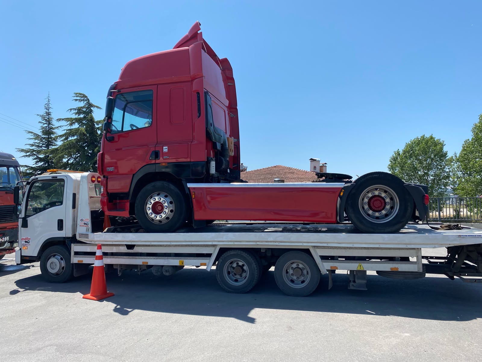 Bolu oto çekici ve yol yardım görseli 9